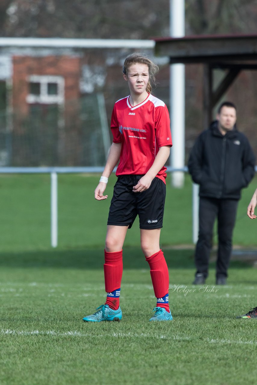Bild 82 - C-Juniorinnen Kieler MTV -  MTSV POlympia Neumuenster : Ergebnis: 1:0